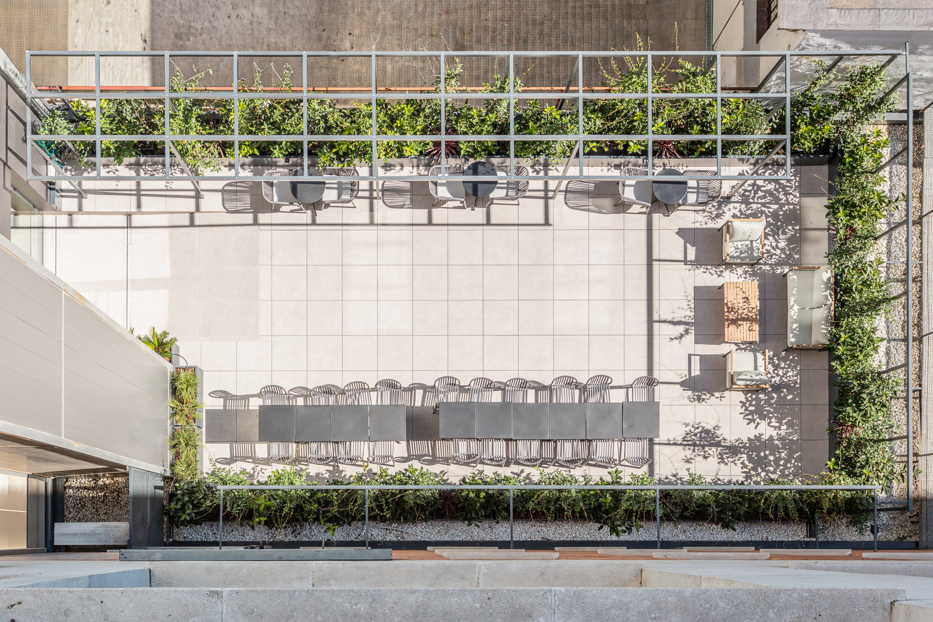 Axis Arquitectura - Lerida 44 x Luzestudio 34