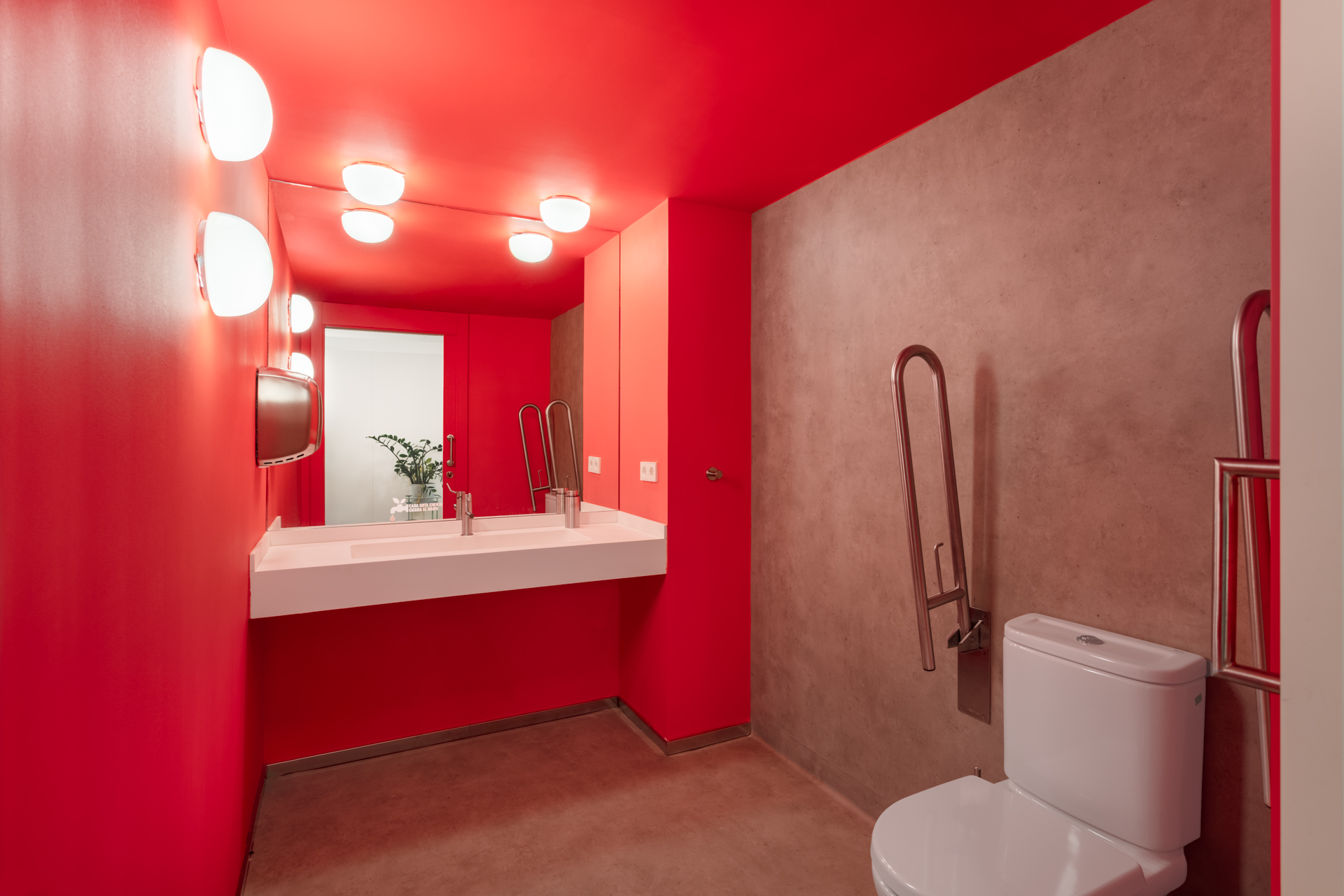 Axis Arquitectura - San Vicente Ferrer 60 x Luzestudio 28
