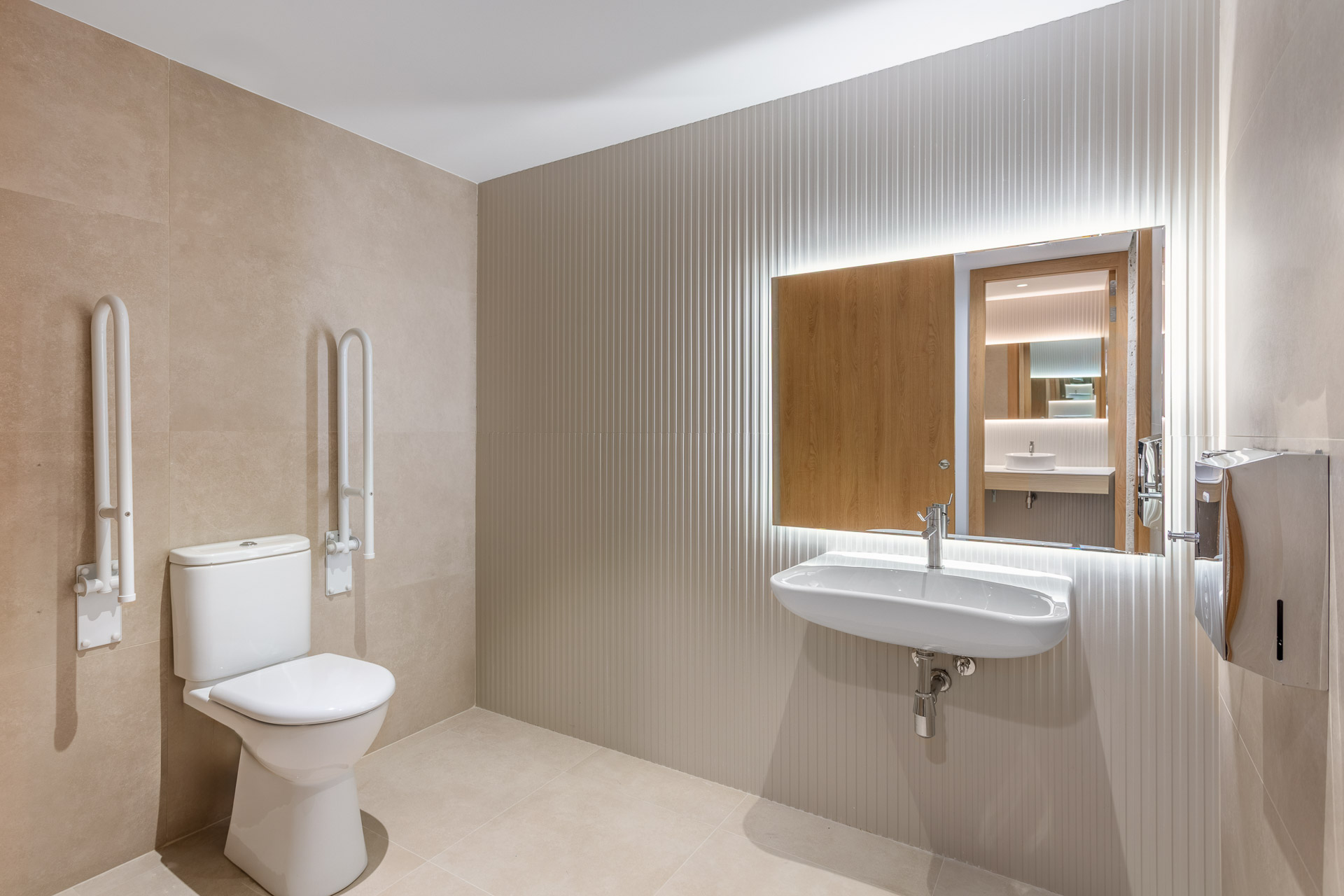 Axis Arquitectura - Mateo Inurria 25 x Luzestudio 34