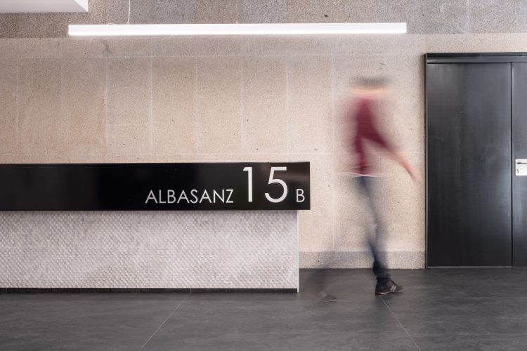 Reception Albasanz 15B - Design and Refurbishment